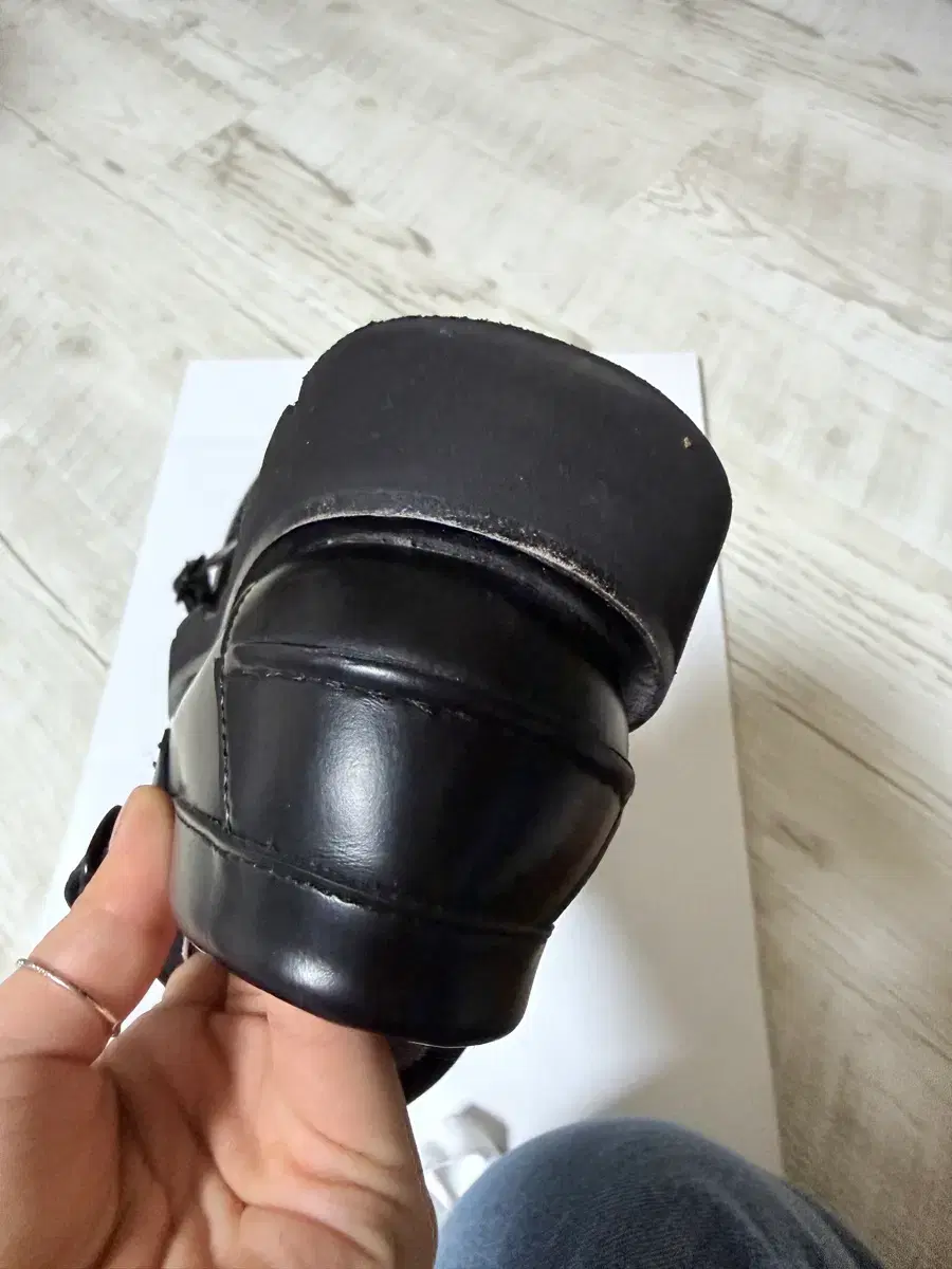 thumbnail-5